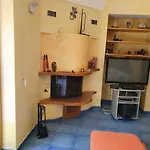 Exclusive Luxury In Forio Apartment
